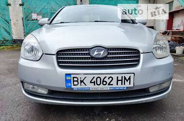 Седан Hyundai Accent 2008 в Рівному