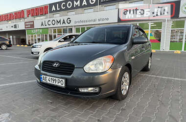 Седан Hyundai Accent 2008 в Днепре