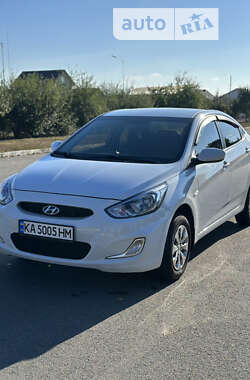 Седан Hyundai Accent 2018 в Буче