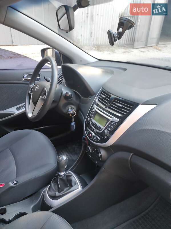 Седан Hyundai Accent 2012 в Харькове