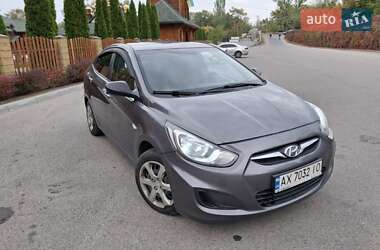 Седан Hyundai Accent 2011 в Дніпрі