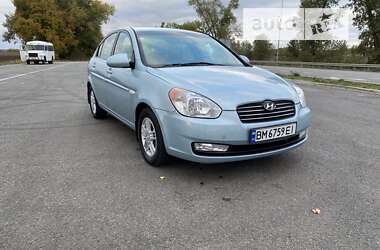 Седан Hyundai Accent 2008 в Ромнах