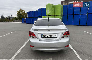 Седан Hyundai Accent 2011 в Умані