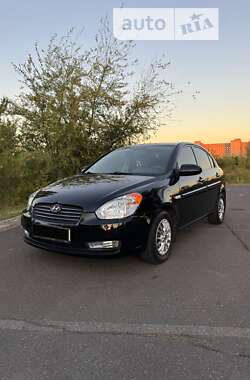 Седан Hyundai Accent 2008 в Кривом Роге