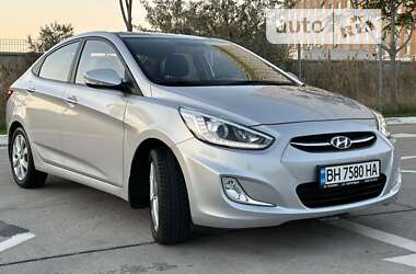 Седан Hyundai Accent 2015 в Одесі