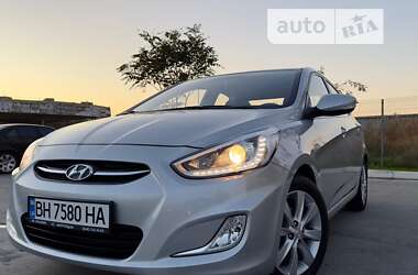 Седан Hyundai Accent 2015 в Одесі