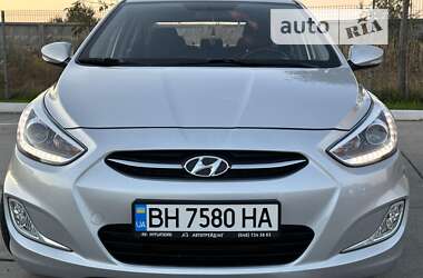 Седан Hyundai Accent 2015 в Одесі