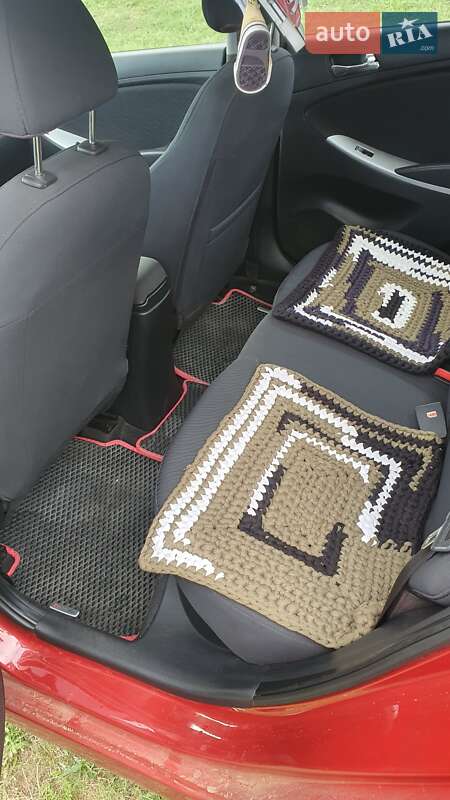 Седан Hyundai Accent 2012 в Одесі
