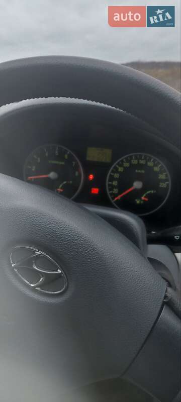 Седан Hyundai Accent 2007 в Ромнах