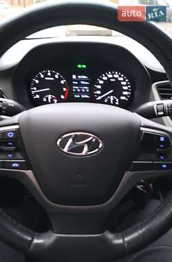 Седан Hyundai Accent 2017 в 