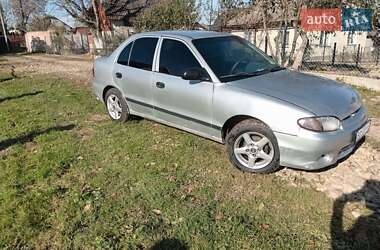 Седан Hyundai Accent 1995 в Самборі