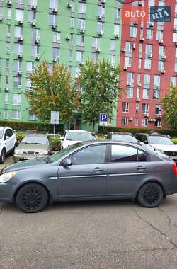 Седан Hyundai Accent 2006 в Киеве