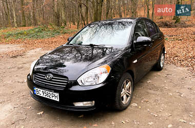 Седан Hyundai Accent 2008 в Львові