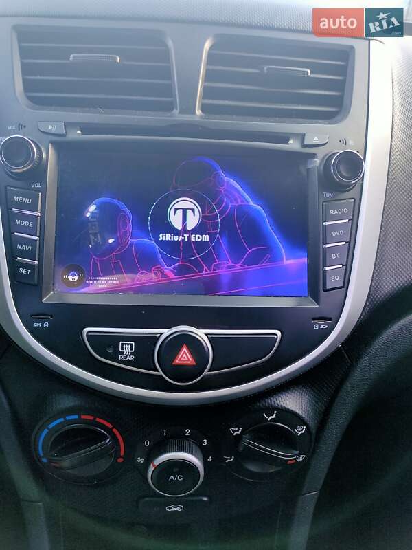 Седан Hyundai Accent 2012 в Хмельницькому фото 13 Седан Hyundai Accent 2012 в Хмельницькому