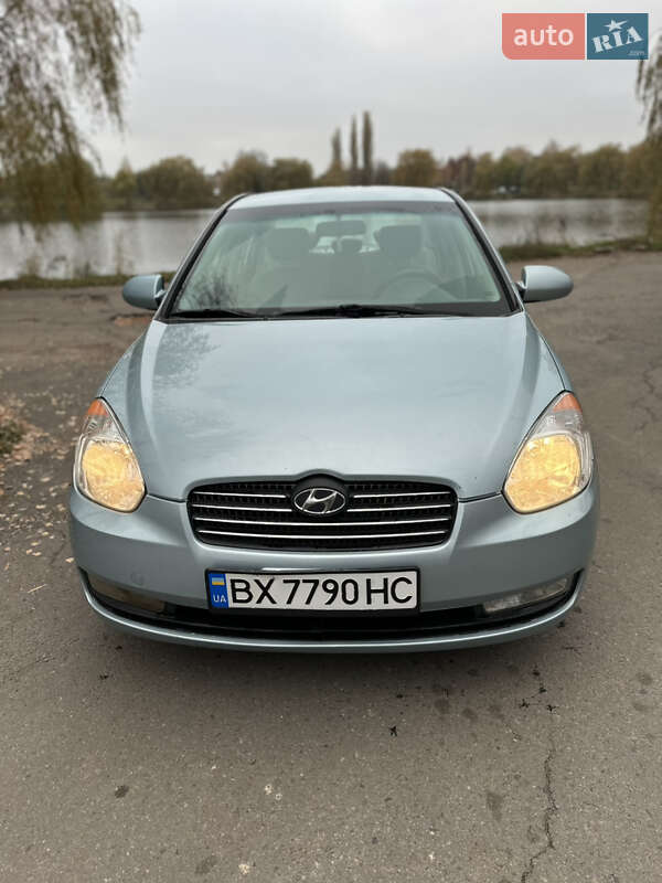 Седан Hyundai Accent 2008 в Рівному