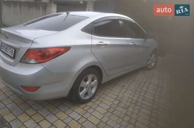 Седан Hyundai Accent 2013 в Одессе