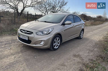 Седан Hyundai Accent 2011 в Николаеве