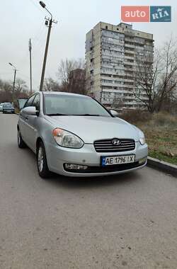 Седан Hyundai Accent 2008 в Днепре