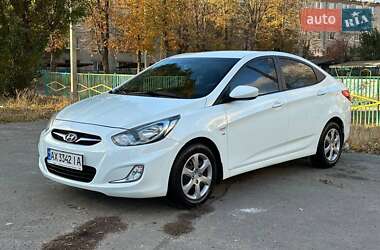 Седан Hyundai Accent 2013 в Харькове