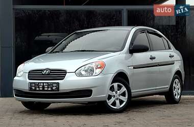 Седан Hyundai Accent 2008 в Петровому