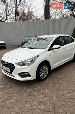 Седан Hyundai Accent 2017 в Києві