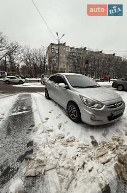 Седан Hyundai Accent 2011 в Харкові