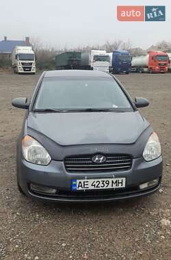 Седан Hyundai Accent 2006 в Кривом Роге