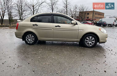 Седан Hyundai Accent 2006 в Павлограді