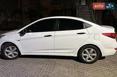 Седан Hyundai Accent 2013 в Одесі