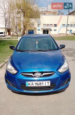 Седан Hyundai Accent 2013 в Києві