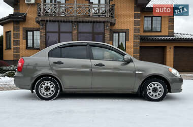 Седан Hyundai Accent 2008 в Чернигове