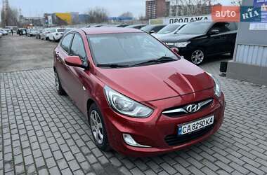 Седан Hyundai Accent 2011 в Миколаєві