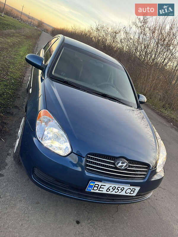 Седан Hyundai Accent 2007 в Гайвороні