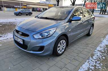 Седан Hyundai Accent 2017 в Черкасах