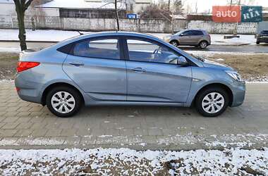 Седан Hyundai Accent 2017 в Черкасах