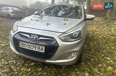 Седан Hyundai Accent 2012 в Тернополі