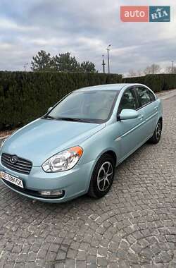 Седан Hyundai Accent 2008 в Днепре