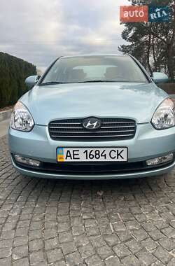 Седан Hyundai Accent 2008 в Днепре