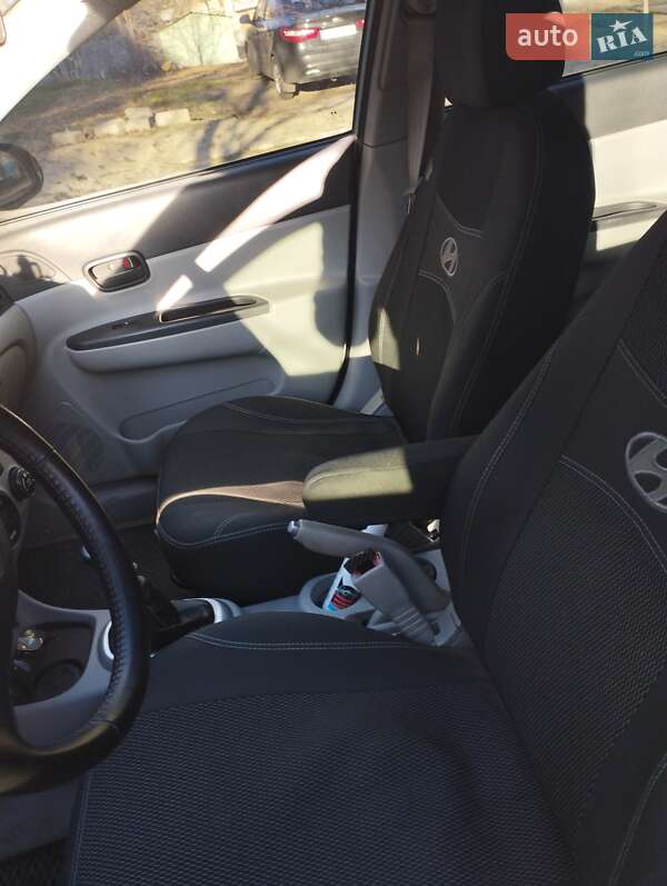 Седан Hyundai Accent 2008 в Нікополі