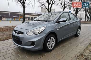 Седан Hyundai Accent 2017 в Черкасах