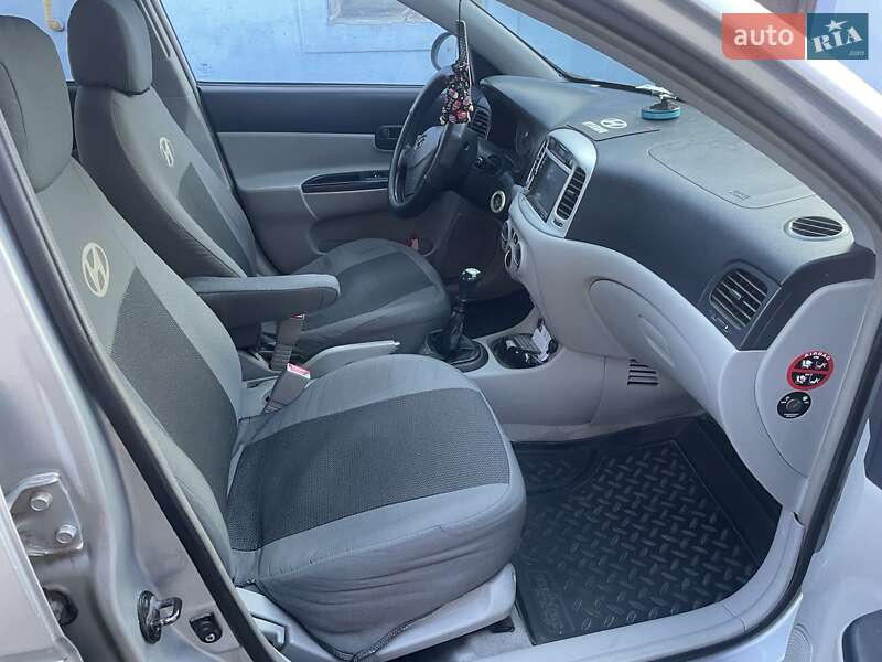 Седан Hyundai Accent 2006 в Миколаєві