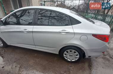 Седан Hyundai Accent 2013 в Умани