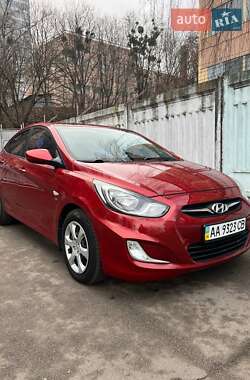 Седан Hyundai Accent 2011 в Києві