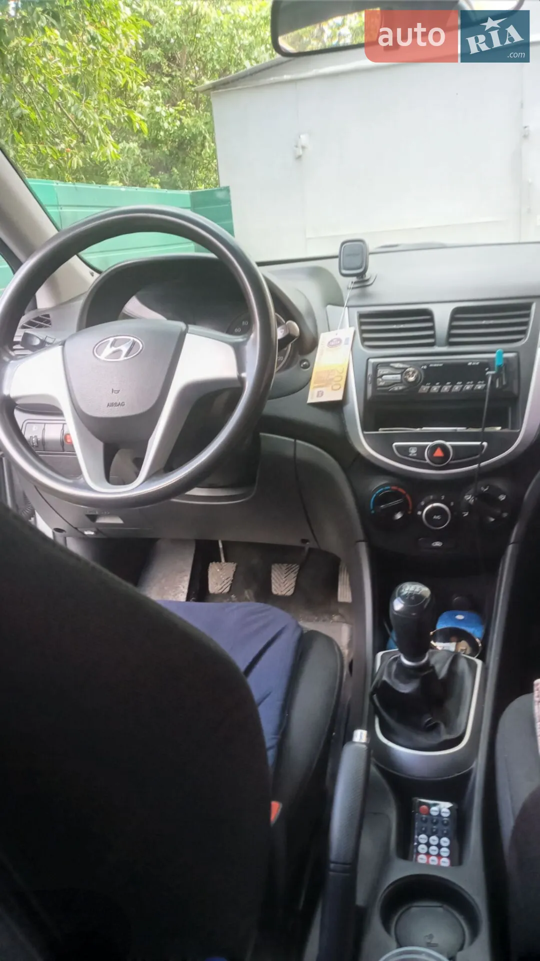 2011 Hyundai Accent - мініатюра 8