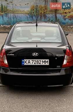 Седан Hyundai Accent 2008 в Киеве