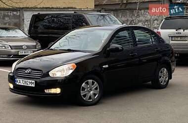 Седан Hyundai Accent 2008 в Киеве