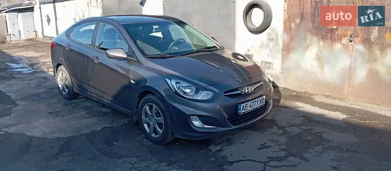 Hyundai Accent