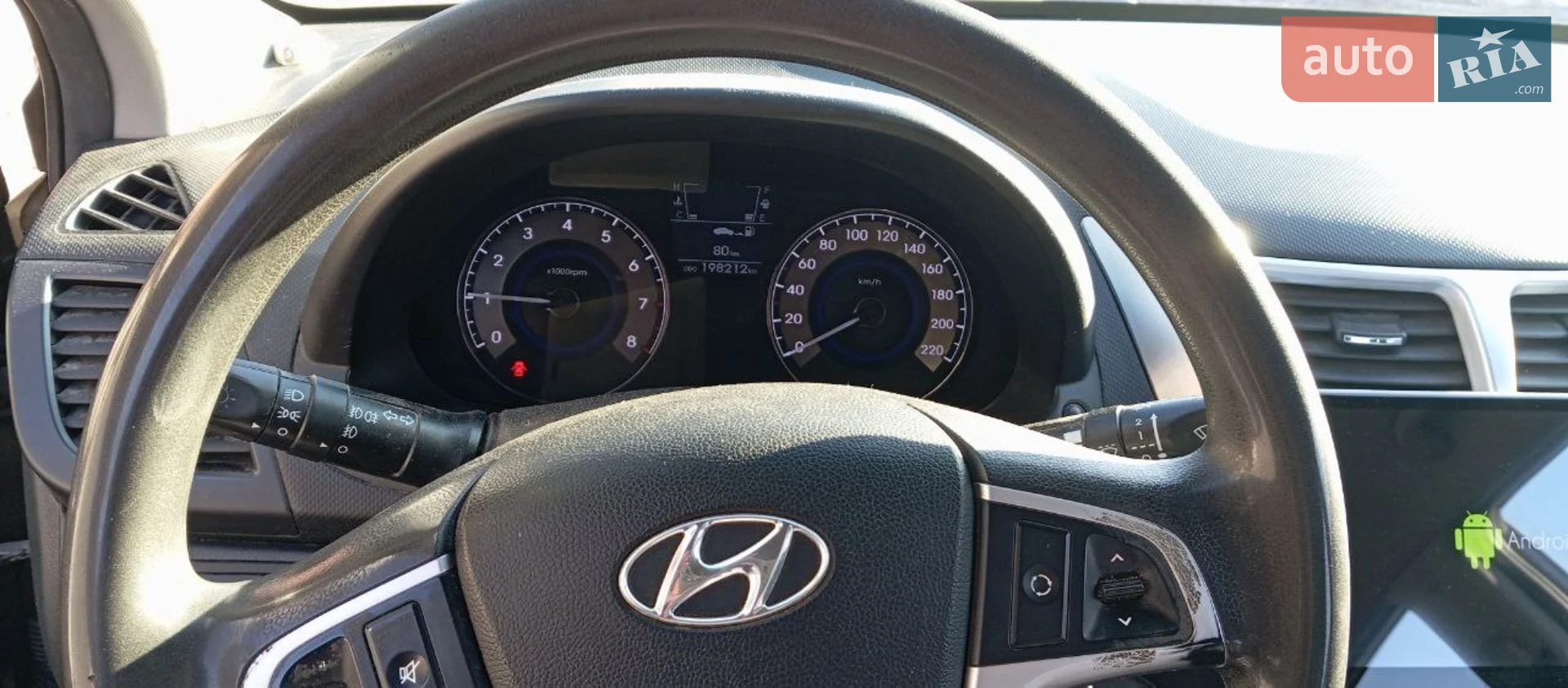 2011 Hyundai Accent - мініатюра 18