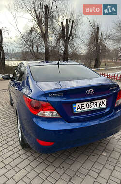 Седан Hyundai Accent 2012 в Кривом Роге