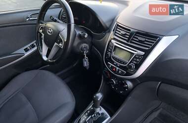 Седан Hyundai Accent 2011 в Киеве